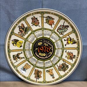 1978 Vintage Wedgwood 10” Queen’s Ware Calendar Plate-Samurai Theme in the box